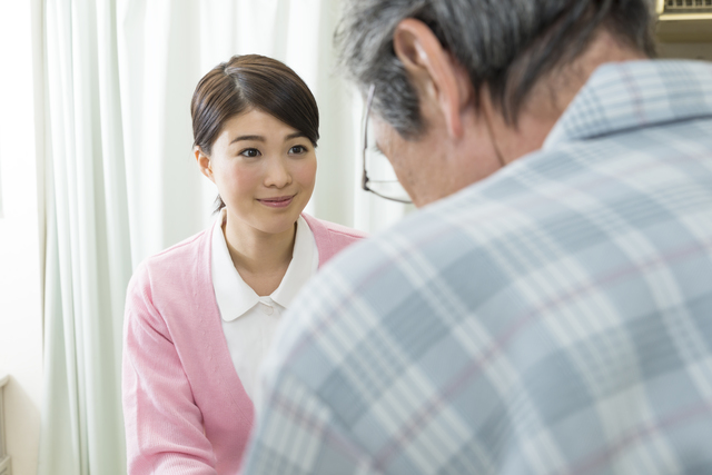 精神科で働く看護師は楽ってホント！？精神科ナースの職場事情について